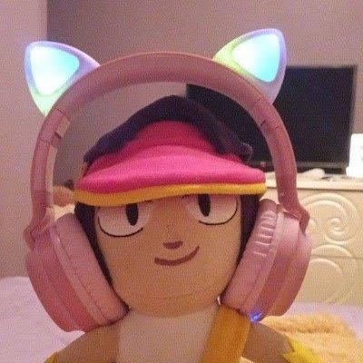 QuirozLuci21074's profile picture. 