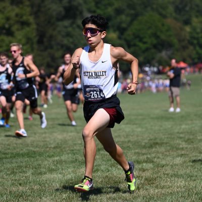 mvhs 24’ | GPA 4.41 | Varsity XCTF | 3 Mile 16:35 |