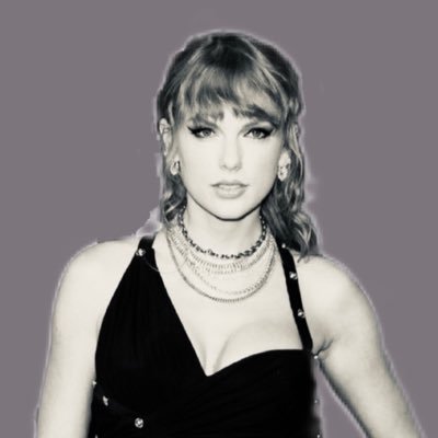 swiftie since 26 may 2017 , reputation,everLORD and folklore stan , (🇪🇬 for now)