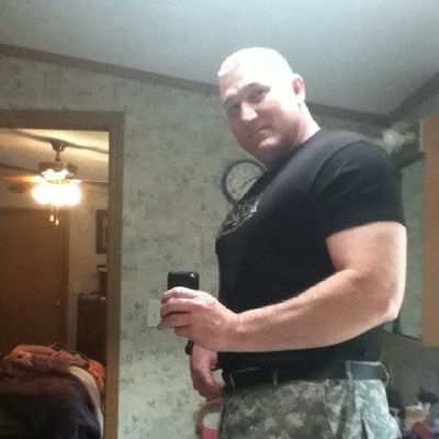 Jeffrey61398672's profile picture. 