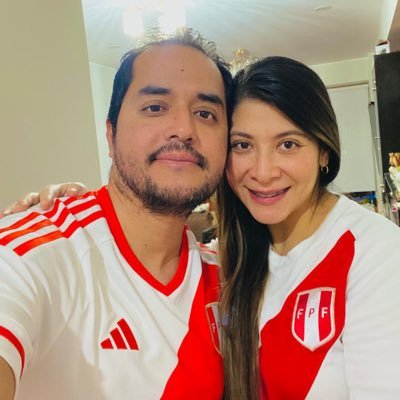 Hubo un tiempo que fue hermoso y fui libre de verdad, guardaba todos mis sueños, en castillos de cristal ….