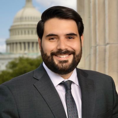 🇨🇴🇺🇸 | communications director for @RepTeresaLF | #AupaAtleti | previously @RepDarrenSoto and @ValenciaCollege | em dash lover | all opinions my own