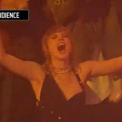 ariv_ts13's profile picture. A poet trapped inside the body of a finance gal. august head - Olé olé olé olé Taylor Taylor screamer