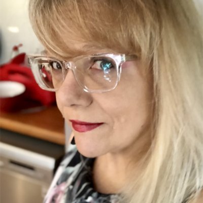 Mada3DL's profile picture. VR/XR | Traveller | 3D Artist | Smartypants
...faith, trust and pixeldust