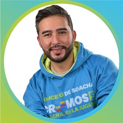 ¡Mucho gusto! Soy Luis Roberto Fuentes López, nací y crecí en Soacha, siempre me ha interesado el bienestar de mi gente y el progreso de nuestra tierra.