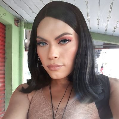 Minhas raízes e toda a minha bagagem de vida me tornaram a pessoa que eu sou. Mulher Trans com muito orgulho! ♥