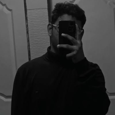 nihirborkar's profile picture. Self-love seems so often unrequited♡