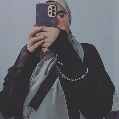 KhadegaMostafa6's profile picture. 📍🇪🇬 🇴🇲
Engineer,Pianist,Singer,Cooker,Writer,cyclist💚🔗
Grean heart owner🫣💚