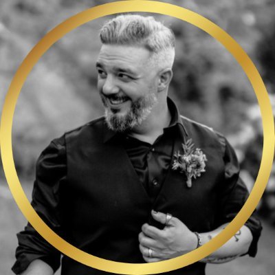 GeorgeStormBtB's profile picture. CEO @ Break the Box

SaaS Revenue Expert | Enterprise Sales Specialist 📈 | Speaker🎙| Trainer | Advisor | Board Member