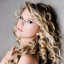 nouminaseer's profile picture. im a talkative gal who luvs to make gud frndzz