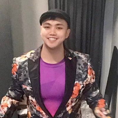 Bowling_For_Pin's profile picture. Award winning author of “is your girlfriend single?”