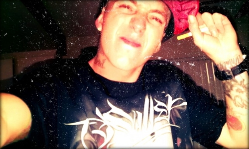 Austen_Seaholm's profile picture. PROFESSIONAL SKATEBOARDER :KAOS SKATEBOARDS BRIM HAT CO POLANTI WATCHES KOGI BBQ EFX S Tech wheel co. Go get Seedless Twisted Roots .on itunes ...:.CHUTZzzzzzz