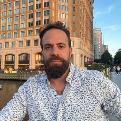 profGonzzz's profile picture. https://t.co/UfEmlK9otA | https://t.co/kHDQVK2Pk9 | https://t.co/OoLytJZdYF | https://t.co/dt1qauVOmV