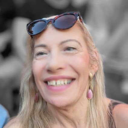 Green (but no longer GP member); doting parent and grandparent; running addict; lover of Merton's green spaces; exiled Kopite; trans and proud🌈🏳️⚧️
