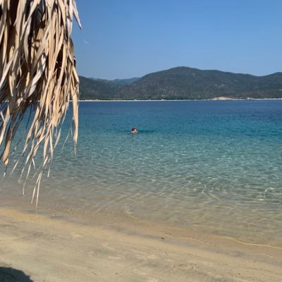 cfysarakis's profile picture. Dad | 🇬🇷 🇬🇧 | Proud to work for the NHS