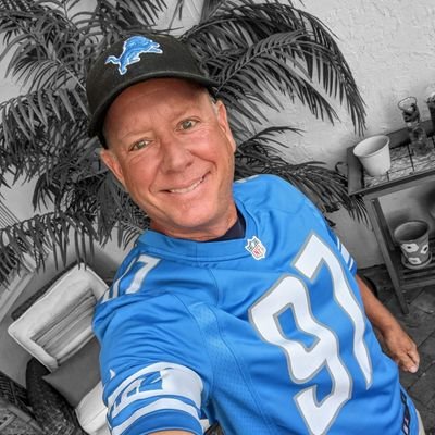 RealTimMartin16's profile picture. Life is a beach ... so live near it.