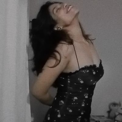 MaitraShiny's profile picture. Autumn' symphony...🐿️