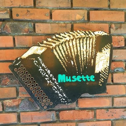 2003年開店/23年目に入る雑貨屋【Musette】(ミュゼット)です。ハンドメイドと異国の雑貨が中心♪
最寄り駅は横浜駅🚉移転のため現在の実店舗営業は2025年8月31日をもって終了いたしました
🏢新店舗(10月開店予定)
横浜市西区南幸2-12-5 城勘ビル1階
ECサイト(BASE)もぜひご利用ください🍀
