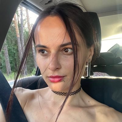 life, work, etc.: https://t.co/XBLmQFrv6O + https://t.co/eVNKgzrAJA 📷 https://t.co/Db6dZFdsSb