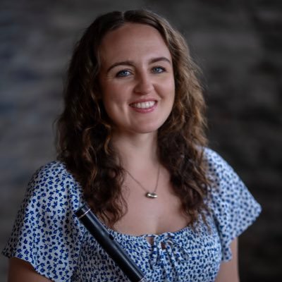 | Ceoltóir | 26 |Corca Dhuibhne| BA Ceol le Gaolainn +BMUS (UCC)👩🏻🎓 Láithreoir ‘An Braon Gaelach’ ar Raidió na Gaeltachta 🎶