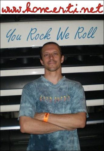 KoncertiNet's profile picture. največja ponudba koncertnih aranžmajev po najboljših cenah! Preveri celotno ponudbo na http://t.co/GUjQm2F5 in se odpravi na koncert z nami!