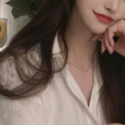 成人済み / 161cm / えろ経験少 / 見せたがり / 出会い無さすぎ / えっちなこと好き