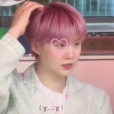 tsunojins's profile picture. 🧸 Mochi !!  🩷˚ ̟ Btspopper ...🪽 Fan Account  ❛ᴗ˂ YT22 | MV1 !!