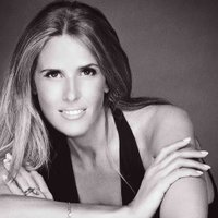 Tiziana Rocca(@TizianaRocca) 's Twitter Profile Photo