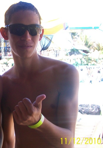 Melhor amigo da  @_ingridfer, Irmao Da @_wantpeace 18 Aninhos,Canceriano,Divertido,Alegre, Companheiro,Carinhoso, Eterno Corinthiano s2