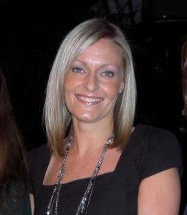 ElisaMitchTV's profile picture. Cancer Research UK - Snr  Media Relations Officer for South Central & South West / Mum-of-two with a Cavapoo. Views are my own. elisa.mitchell@cancer.org.uk