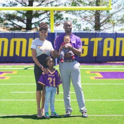 SP Team Coordinator / CB Coach @WNMUfootball | Former Div 1 ATh | Former NFL Player | USMC Vet/#JUCOPRODUCT