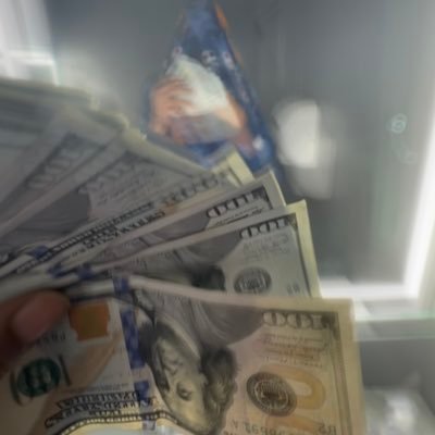 1youkno_b's profile picture. 🇹🇹🇹🇹🇹🇹 #InDomITrust DuckingNoAction !😎