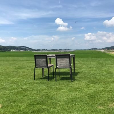 mikabu0606's profile picture. こんにちは♪ 15年以上完全なる自己満足で完結していた写真を、ある方に見ていただいたのがきっかけで、勉強し始めました。 写真は、トリミング・レタッチ一切していません。写真大好き、お料理・お菓子・お弁当作り、読書、運動も好きです。ごちゃ混ぜ投稿ですが、よろしくお願いします♪ （無言フォロー、失礼いたします🙇🏻‍♀️）