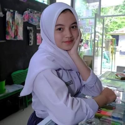 atlantisvers's profile picture. menjadi orang yang bahagia