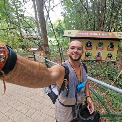 I love Crypto, stocks, fitness, gaming, AI, Automation & Traveling: let's talk!
I started on the 21.06.25 a 1000days challenge, posting every day a video