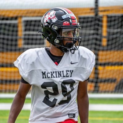 |Canton McKinley| |Class of ‘26| |OH| |Rb/OLB| |5’9| |150|