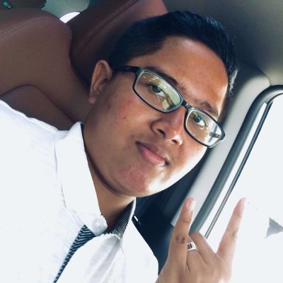 || හදවතිම්ම ශ්රී ලාංකිකයි ||
🤗LK🇱🇰 | 24👣 | M€ 💛⚪️⚫️| A very happy young boy looking forward to a bright and wonderful future😜