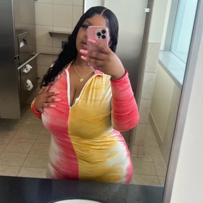 ThickGirlDeee Profile Picture