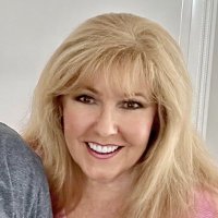 KimRichards (@itskimrichards) 's Twitter Profile