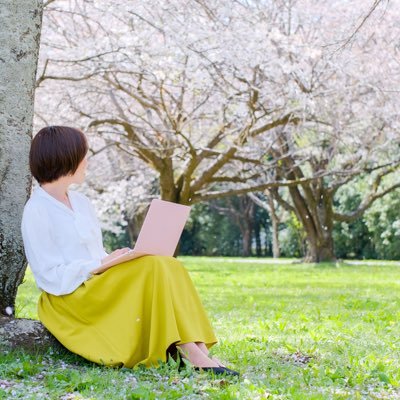 haru_webwriting's profile picture. 社会福祉士|保育士|ヨガインストラクター資格RYT200|美筋ヨガインストラクター| 学童クラブで4年働く☞勤務中のトラブルがきっかけでPTSD、うつ病、パニック障害を発症。これを機にwebライターになりした。福祉、子育て、教育、保育、ダイエット、ボディメイクの記事を得意としています。 よろしくお願いいたします。