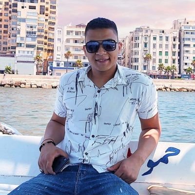 اصنع بنفسك الحياه التى ترغب ان تعيشها......فلا احد غيرك سيصنعها لك🌸🌎❤