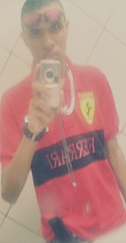 Seegueeeei aii nesse outro pessoal seigoo toodos de vollta @MeoCaioTerrivel rÀ