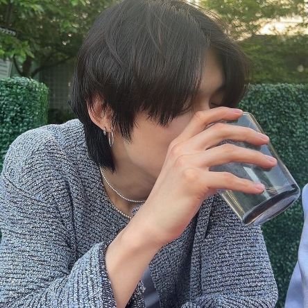 2pmvv's profile picture. ยอนจุนเป็นแมว