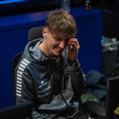 xLennyyy18 Profile Picture