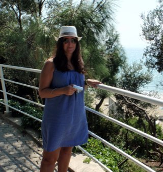 Sarahtolcim's profile picture. 