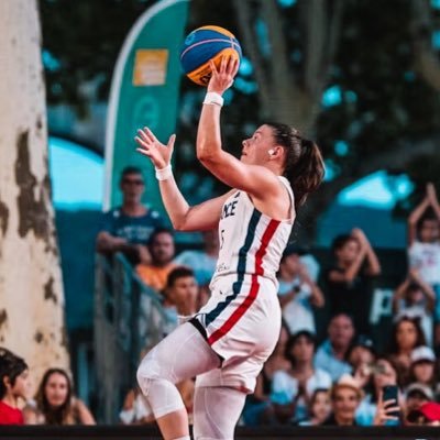 ▪️ Professionnal player 🏀 ▪️3x3 National Team @3x3Ffbb #Tokyo2021 🇫🇷 ▪️ @PUMA athlete 🐾 ▪️ From Annecy #74 📍🥰