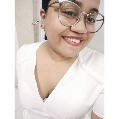 Yo no sabía que era la felicidad hasta que te conocí ... DIOS──v^v^─♡ :)