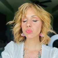 The mom next door ๐ (@rylie_smiles) 's Twitter Profile Photo The mom next door ๐ (@rylie_smiles) 's Twitter Profile Photo
