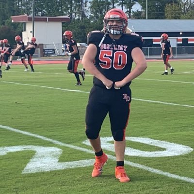 Brentsville District Highschool 🏫🐅 | ‘26 🎓 | 5’10” | 220lbs | RT, DT