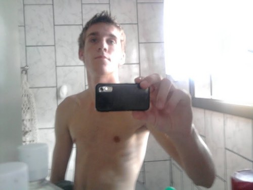 Queis faze algo que vale a pena segue ai... ;) 
bjjjuuu